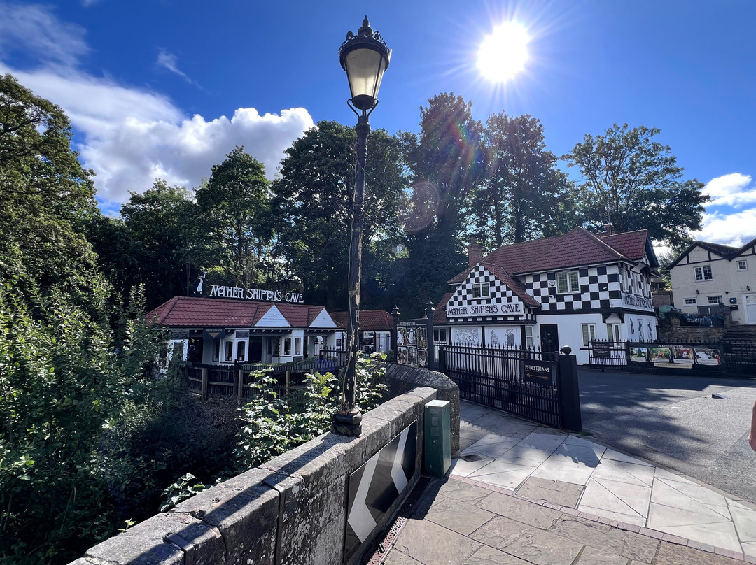 Mother Shipton's Cave-Knaresborough必去景点