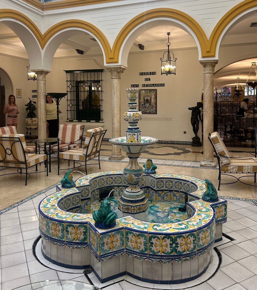 塞维利亚玛卡瑞纳艾克斯酒店-旅行者
