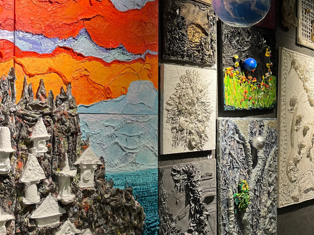 White Horse Gallery-Gelendzhik必去景点