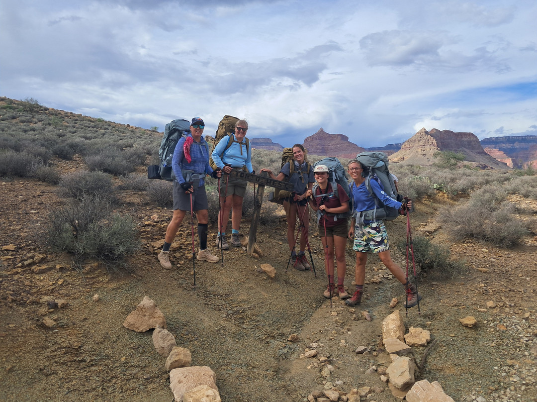 The Desert Hiking Company-Grand Canyon Village必去景点