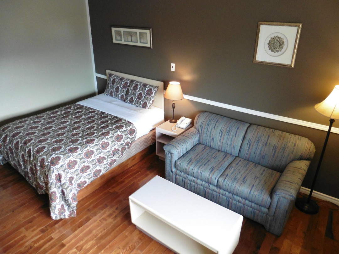 Magnuson Hotel Creston