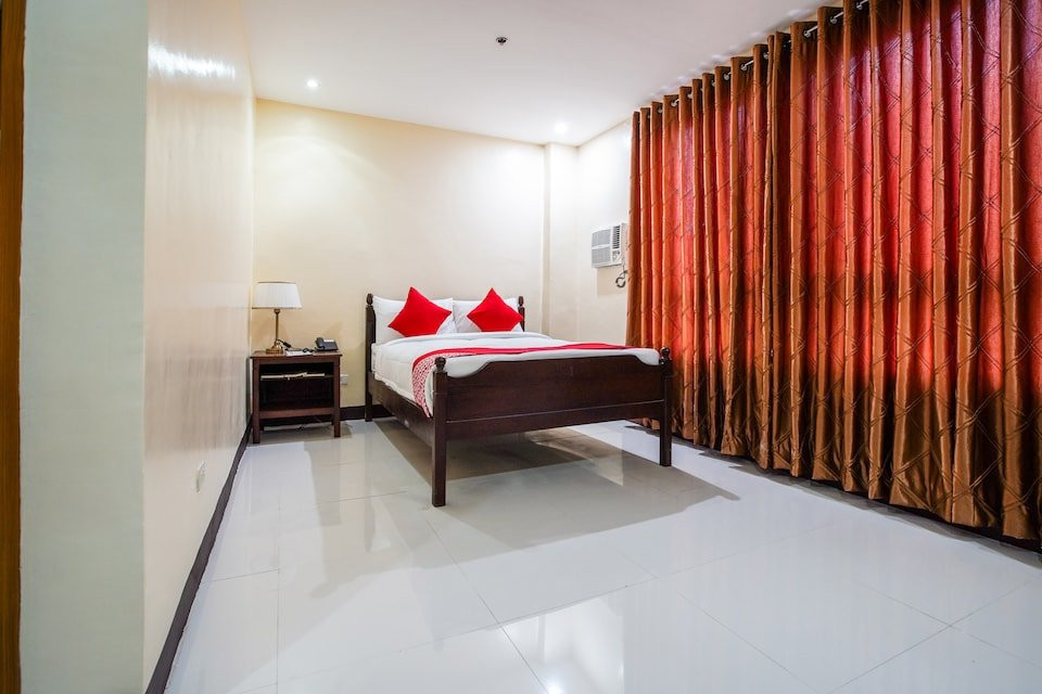 OYO 236 Hotel Edmundo