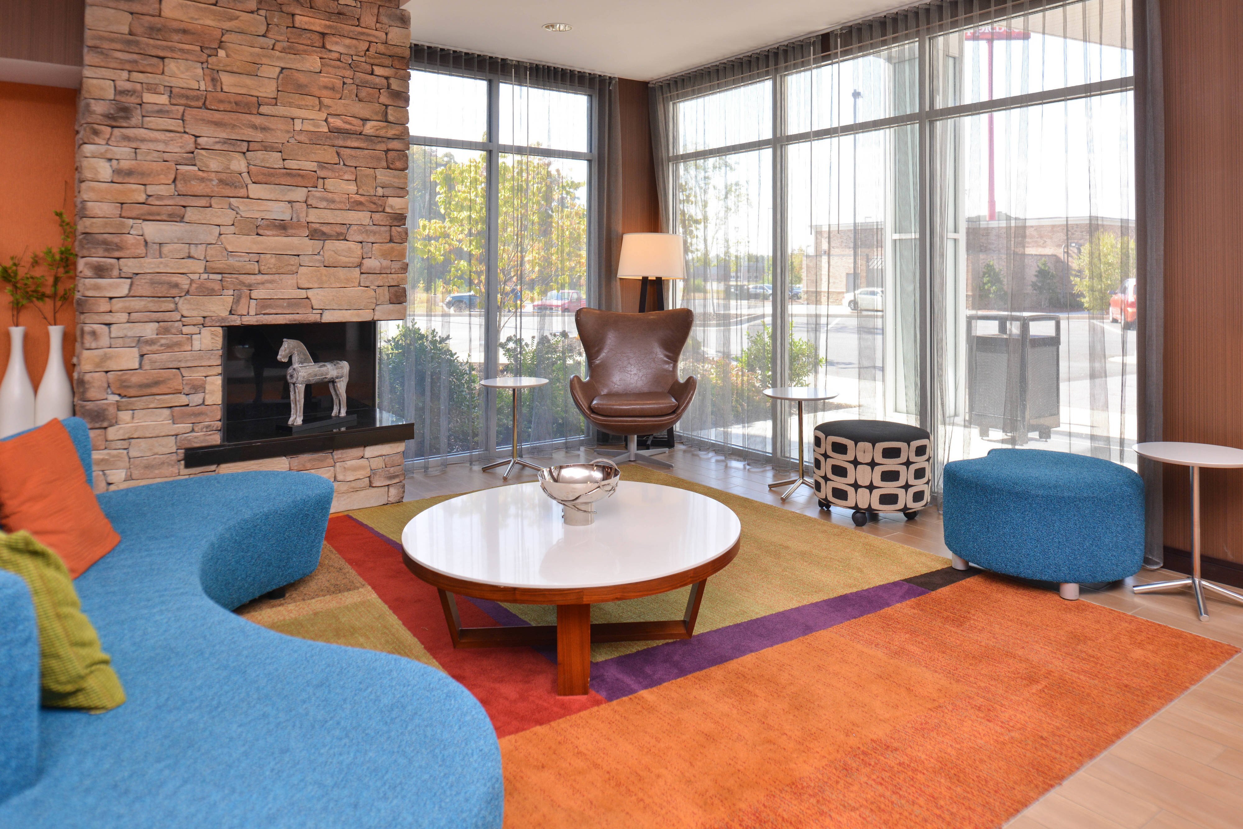 Fairfield Inn & Suites Calhoun-官方