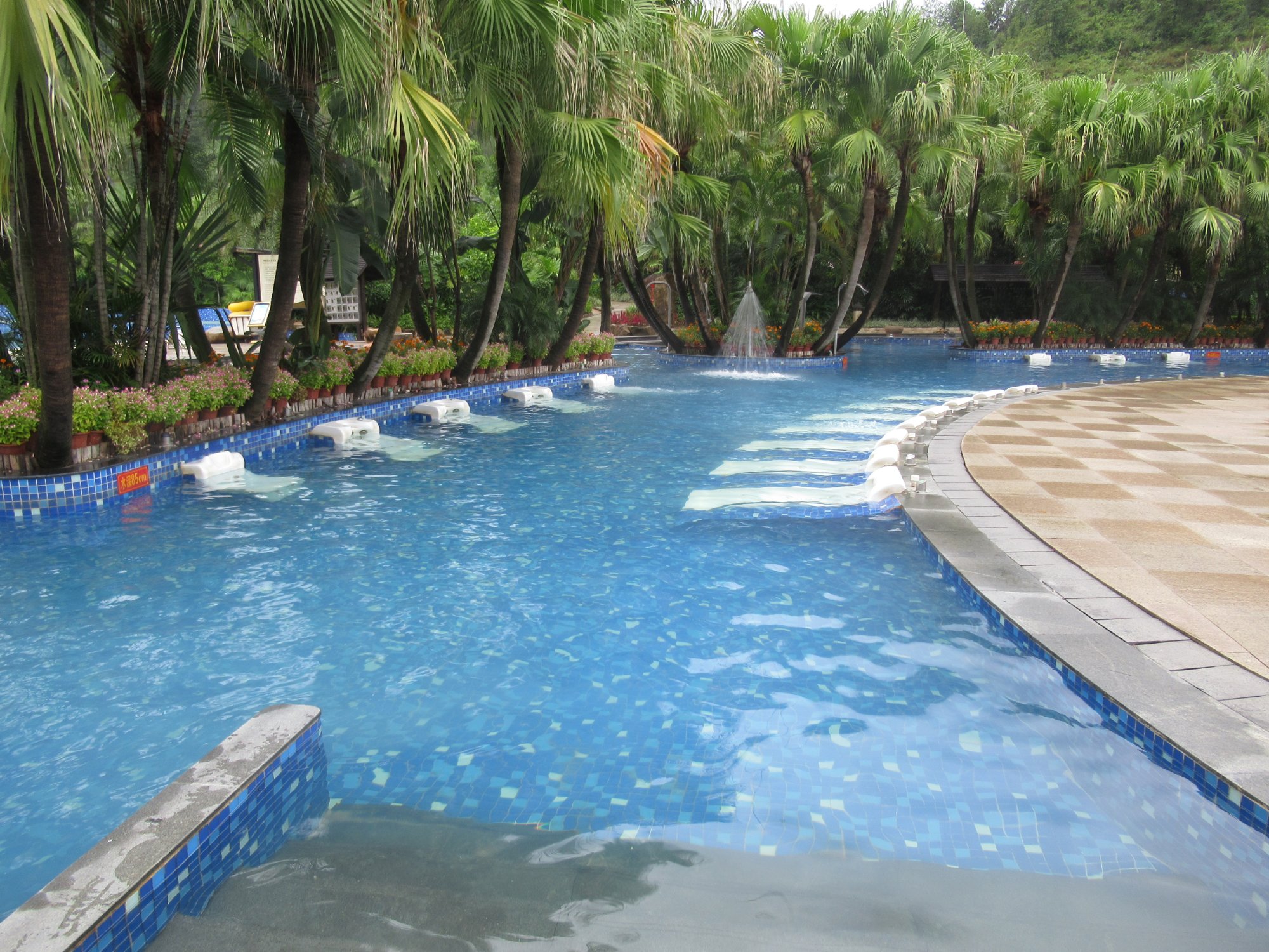 天子温泉旅游度假区珑泊湾大酒店-泳池