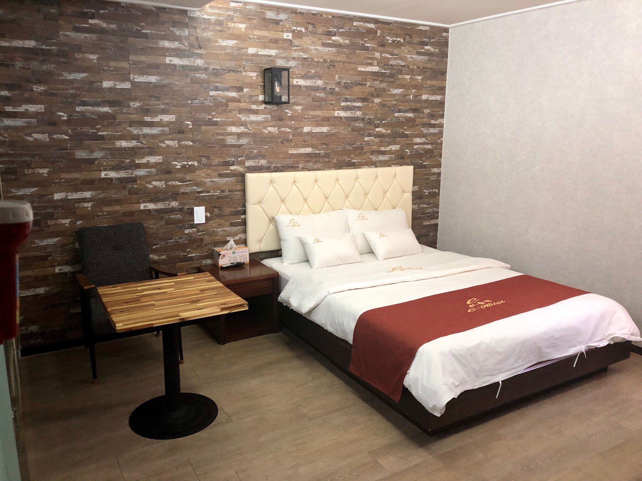 E Hotel-官方