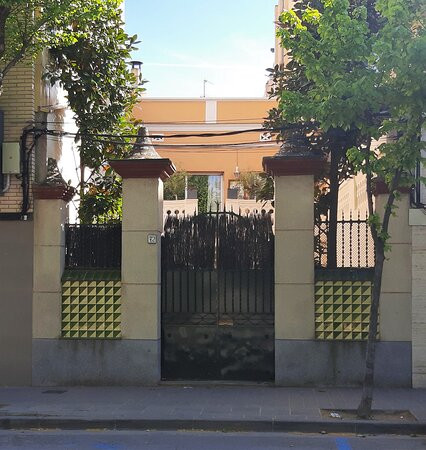 Passeig Verdaguer-伊瓜拉达必去景点