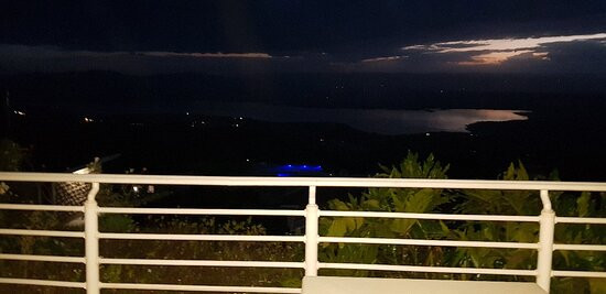 Lake Elementaita Mountain Lodge