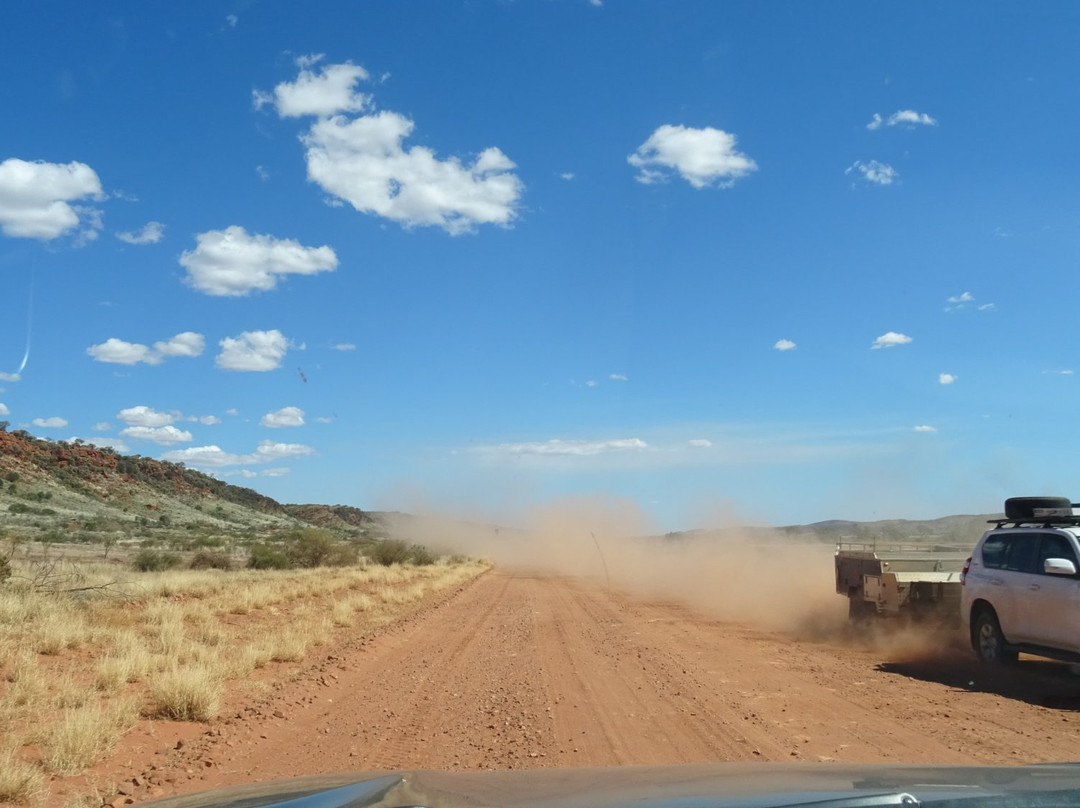 Ernest Giles Road-爱丽斯泉必去景点