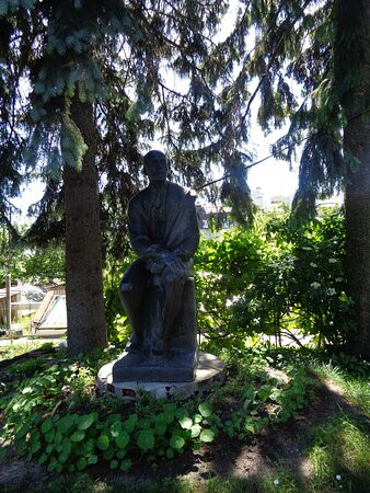 Chernigiv State Literary-Memorial Museum-Chernihiv必去景点