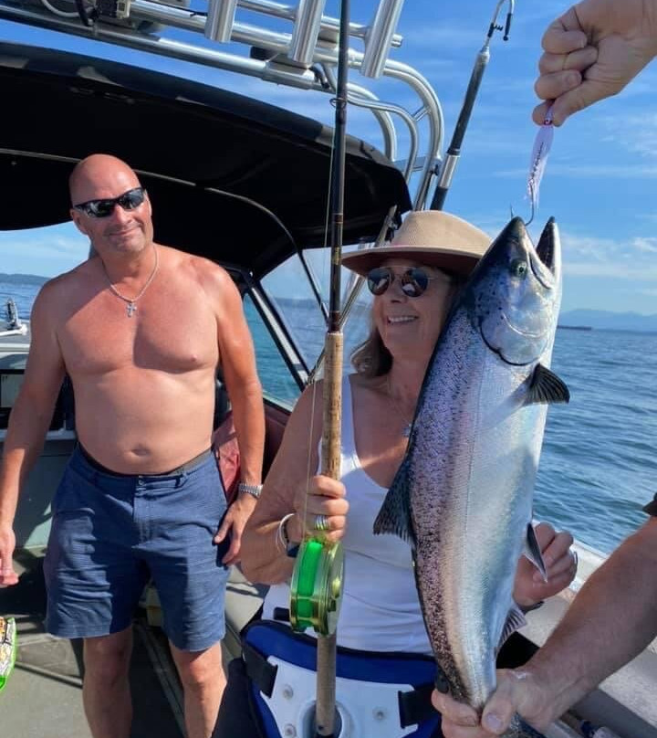 Invictus Charters-纳奈莫必去景点