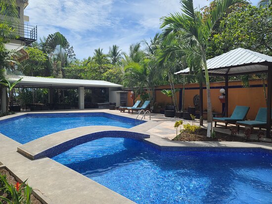Hotel Jaco-泳池