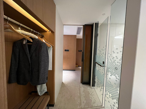 厦门两岸金融中心希尔顿欢朋酒店主图