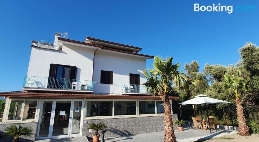 Ohana B&B Restaurant主图