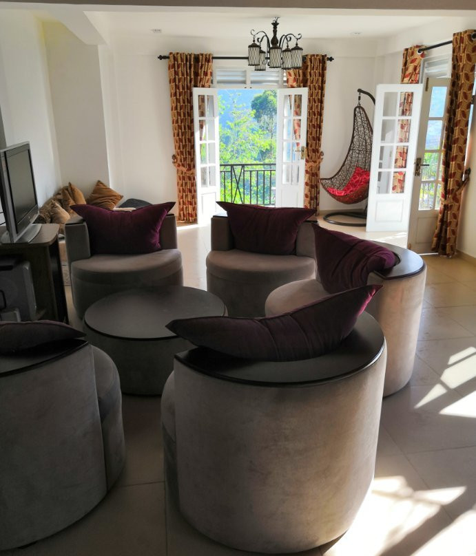 Hotel Mount Castle主图