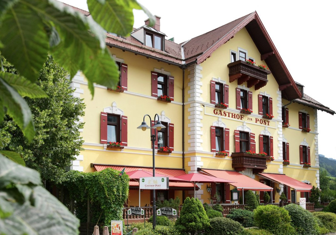 Bruck an der Grossglocknerstrasse餐馆和美食-Restaurant Gasthof Post