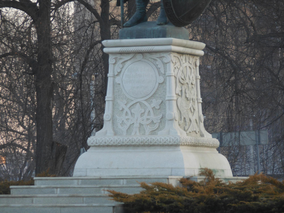 Monument to Saint Dmitriy Solunskiy景点图片