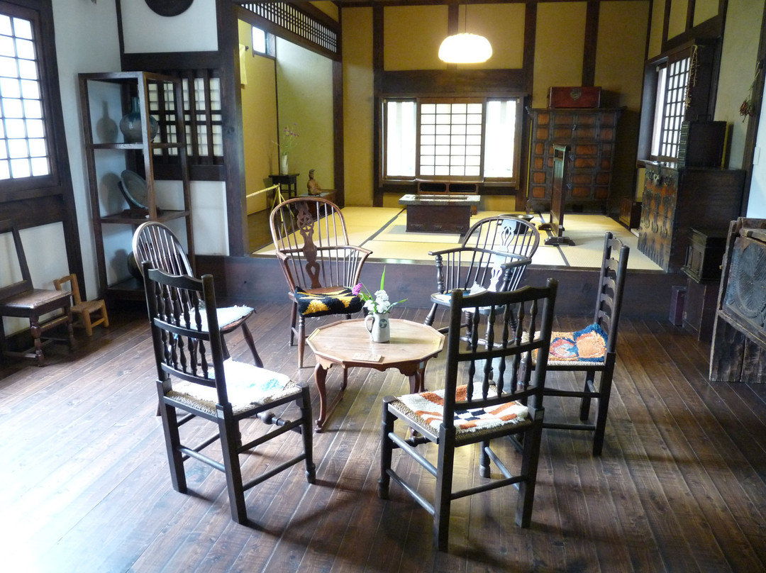 Matsumoto Folkcraft Museum (Matsumoto Mingei-kan)