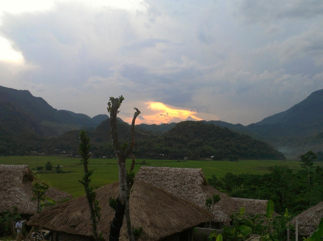 Mai Chau Tours景点图片