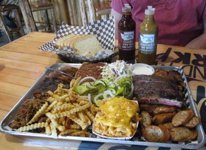 Outlaw Kitchen & Catering