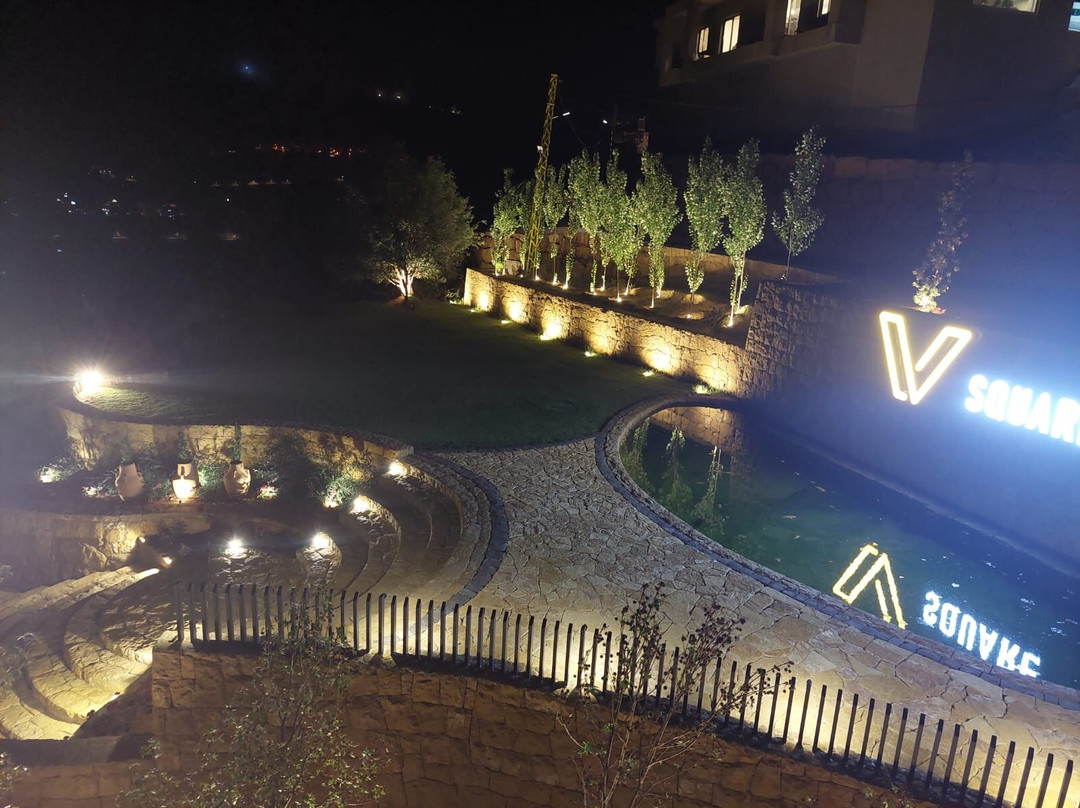 V Square Mountain Resort