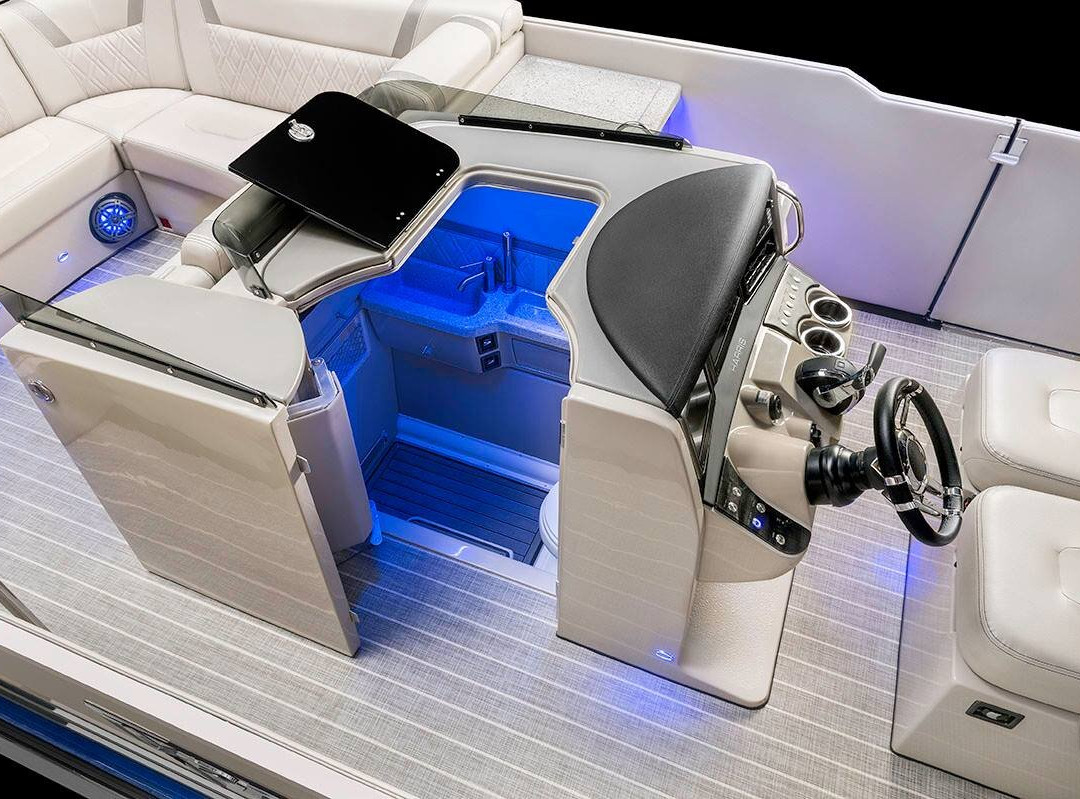 Pontoon Paddler-Westhampton Beach必去景点