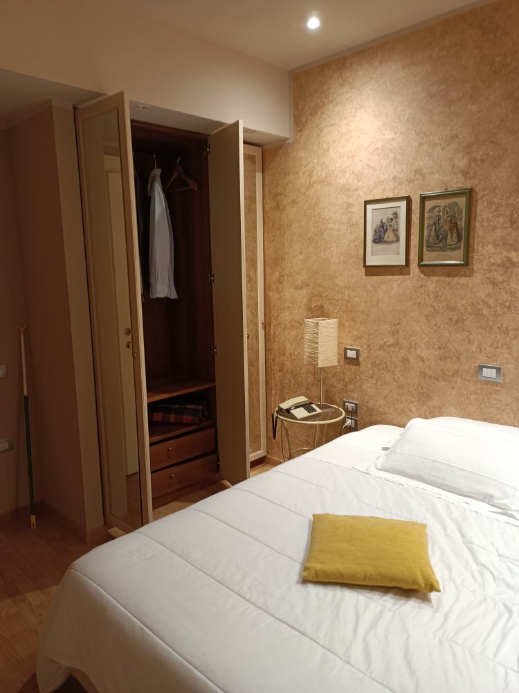 Albergo Trieste-官方