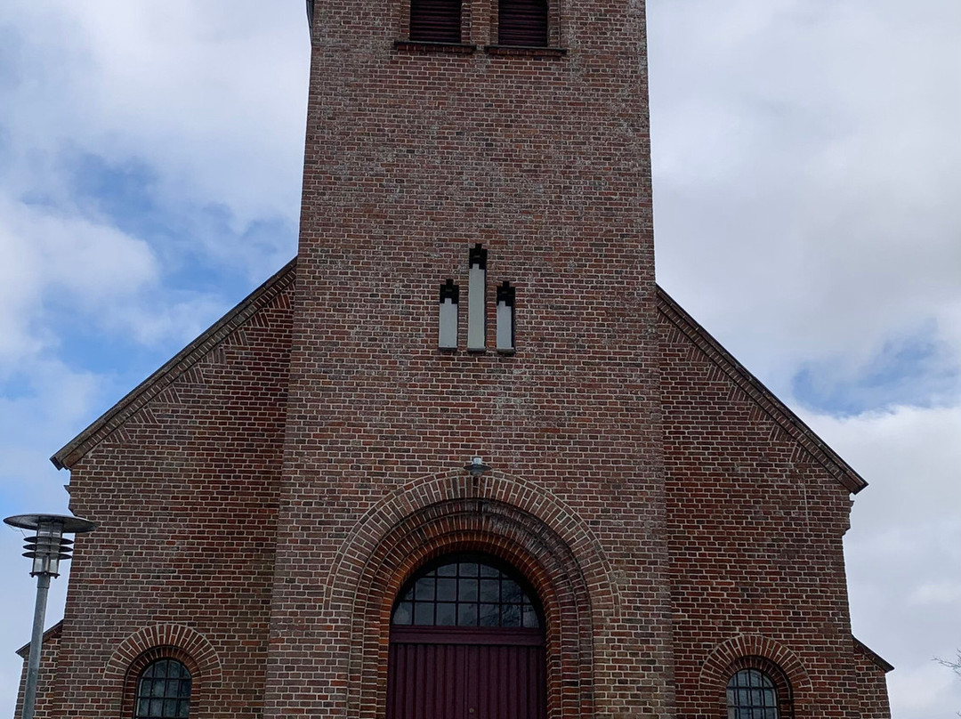 Karlby Krogsbaek Kirke景点图片