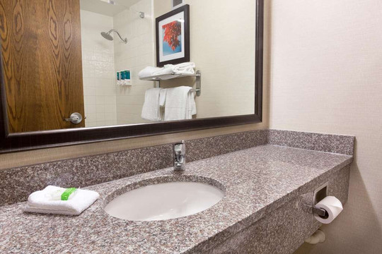 Pear Tree Inn Terre Haute主图