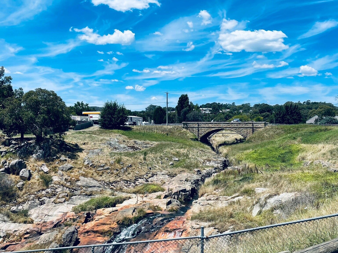 Newtown Falls-比奇沃思必去景点