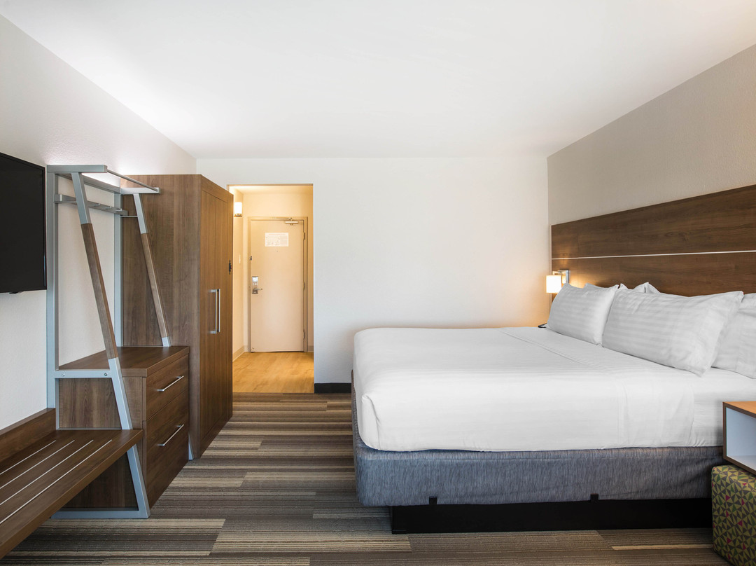 Holiday Inn Express & Suites Ludington by IHG主图