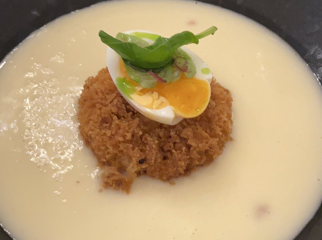 克里斯塔利帝国酒店主图