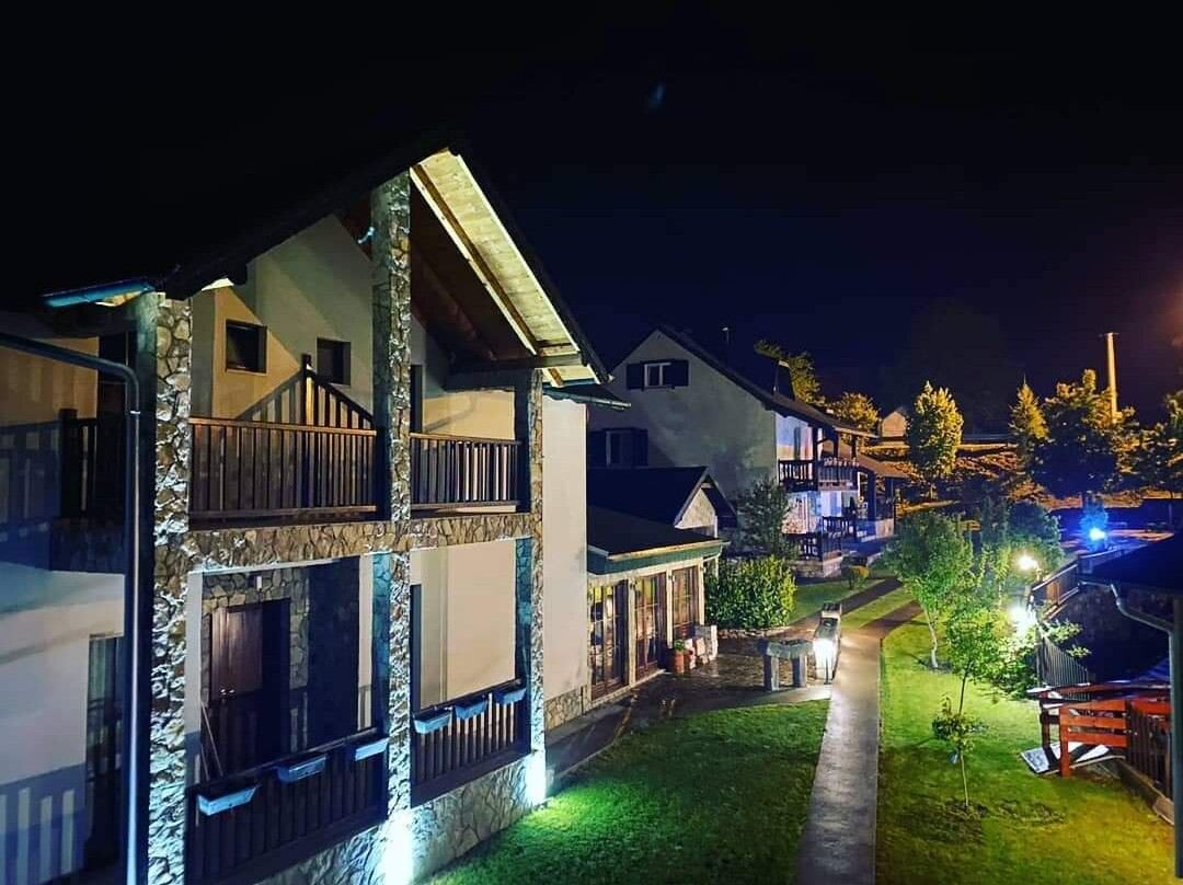 Rooms and Apartments Mirovic主图