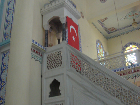 Umurbey Hüdavendigar Camii-Lepseki必去景点