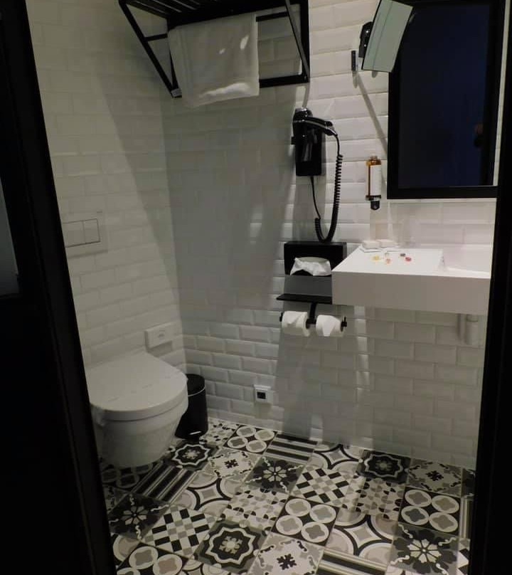 Hotel Leo Station主图