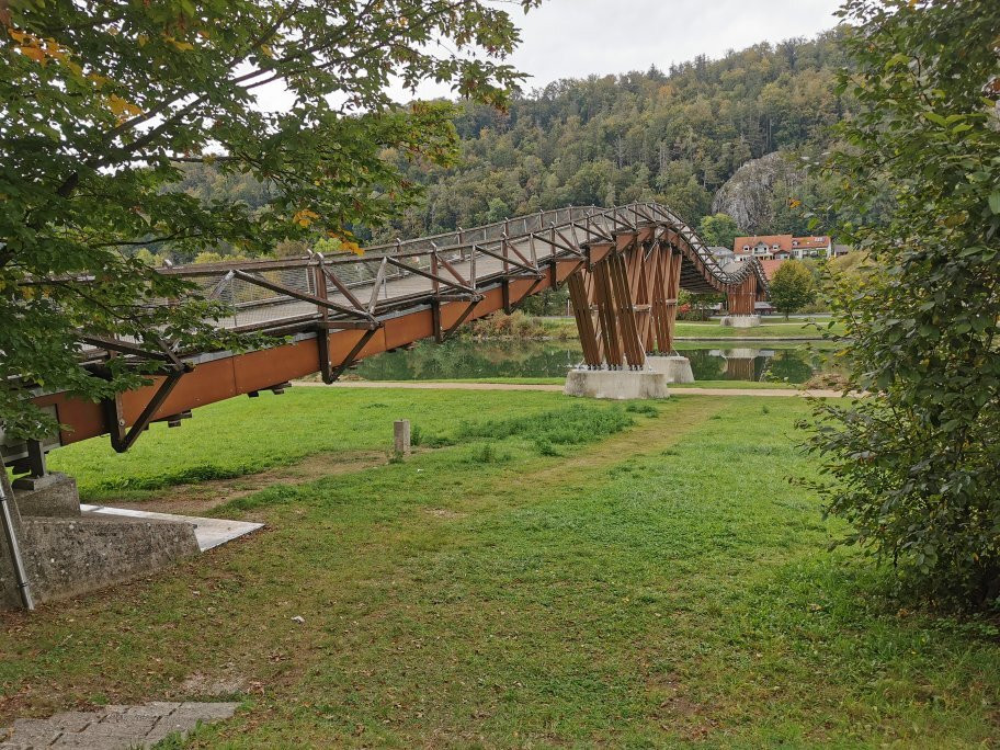 Holzbrücke Tatzlwurm景点图片