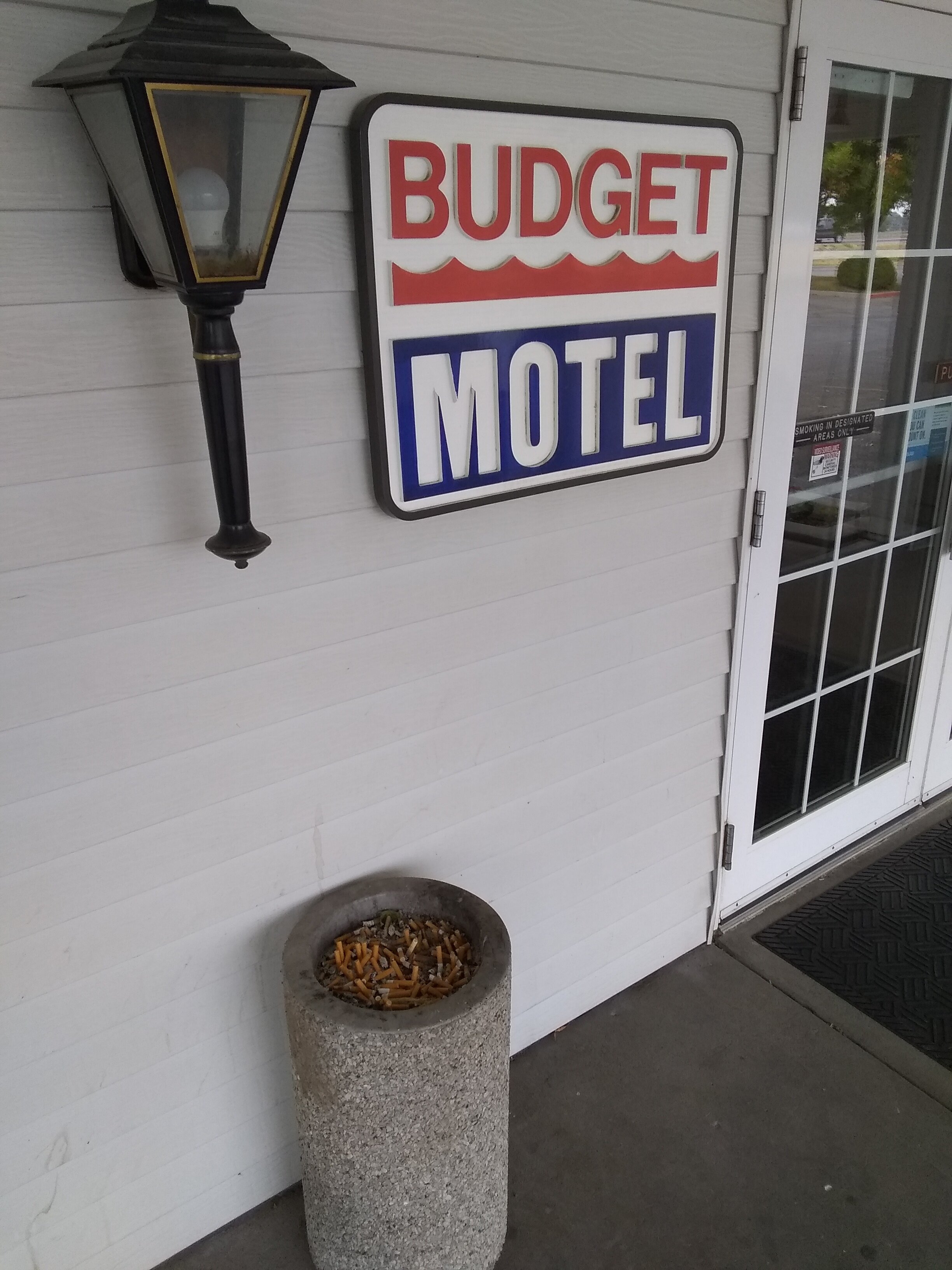 Budget Motel-官方