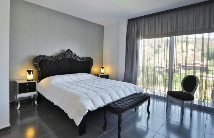 Crystal Boutique Hotel主图