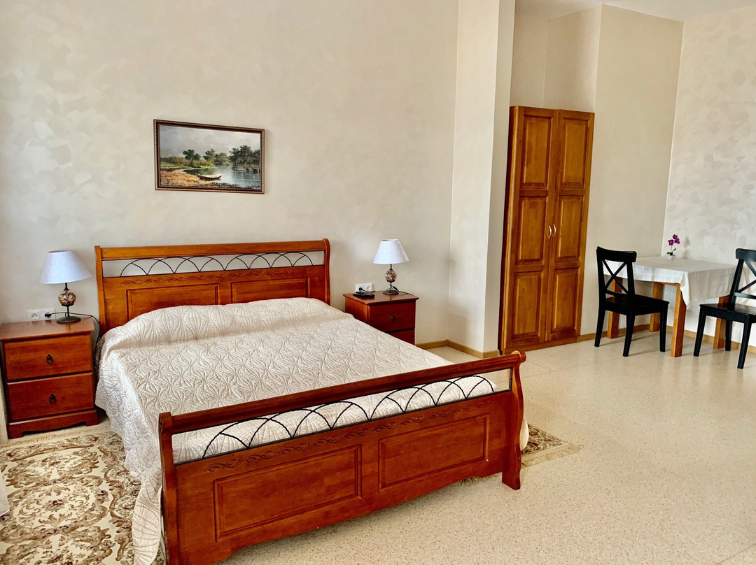 Hotel Monastyrskaya主图