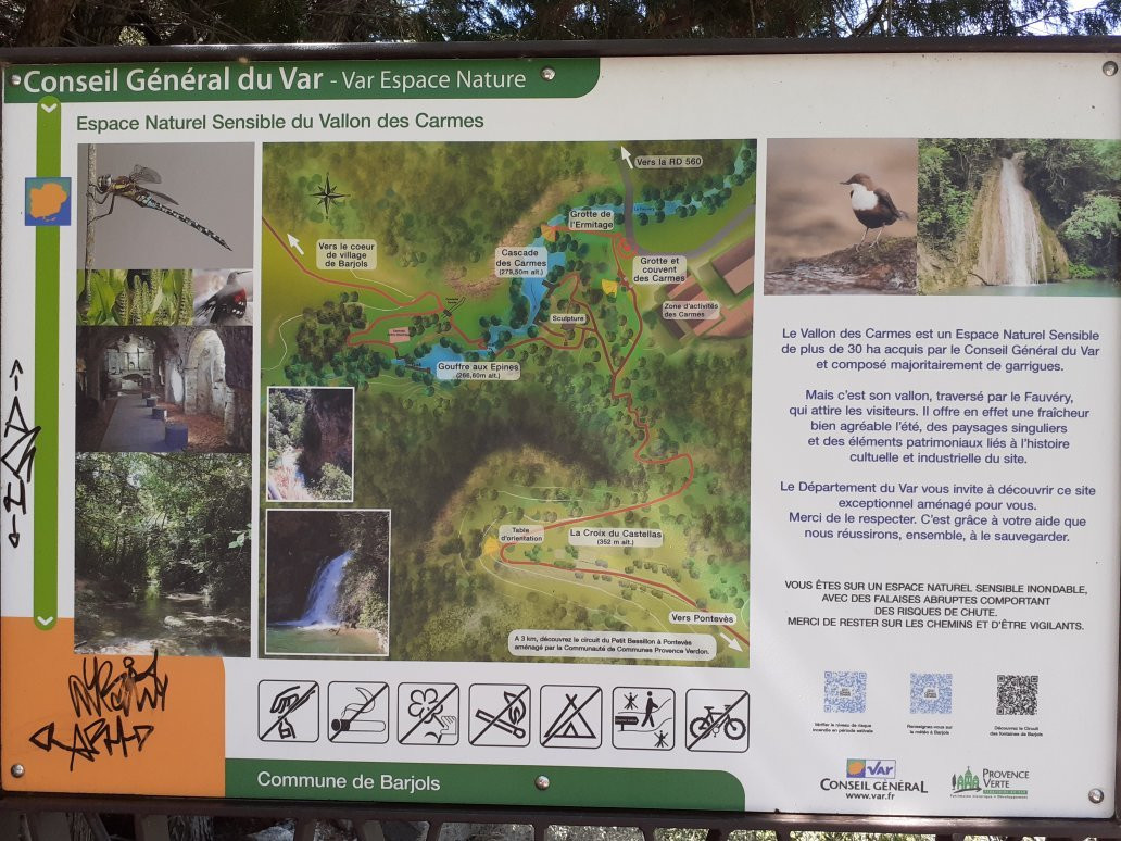 Vallon des Carmes景点图片