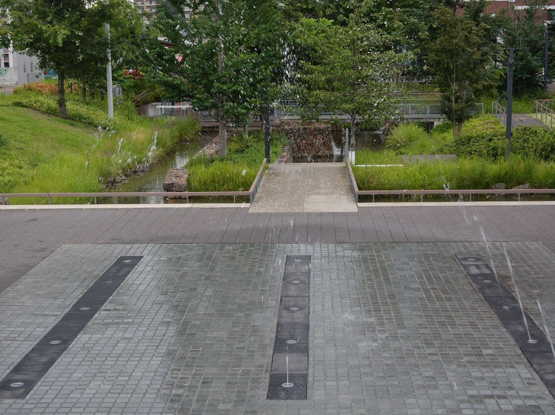 Kokeiyosui Square-多治见市必去景点
