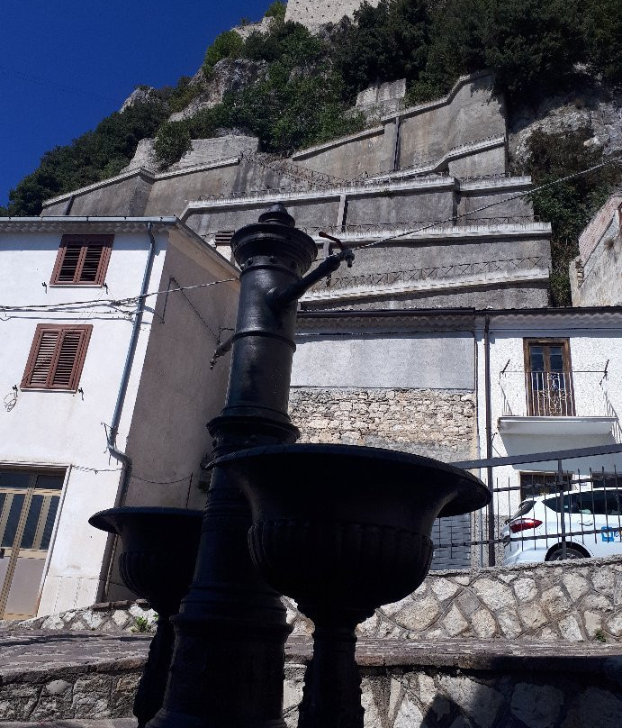 Centro Storico-Bagnoli del Trigno必去景点