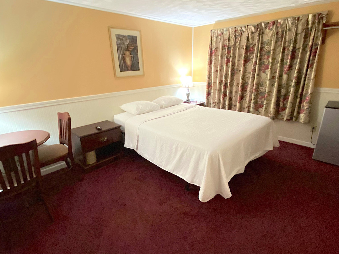 Founder's Brook Motel & Suites主图