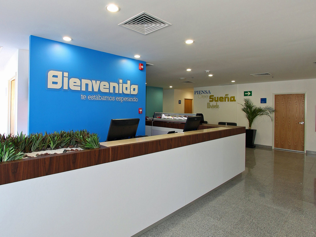 One Guadalajara Periférico Poniente主图