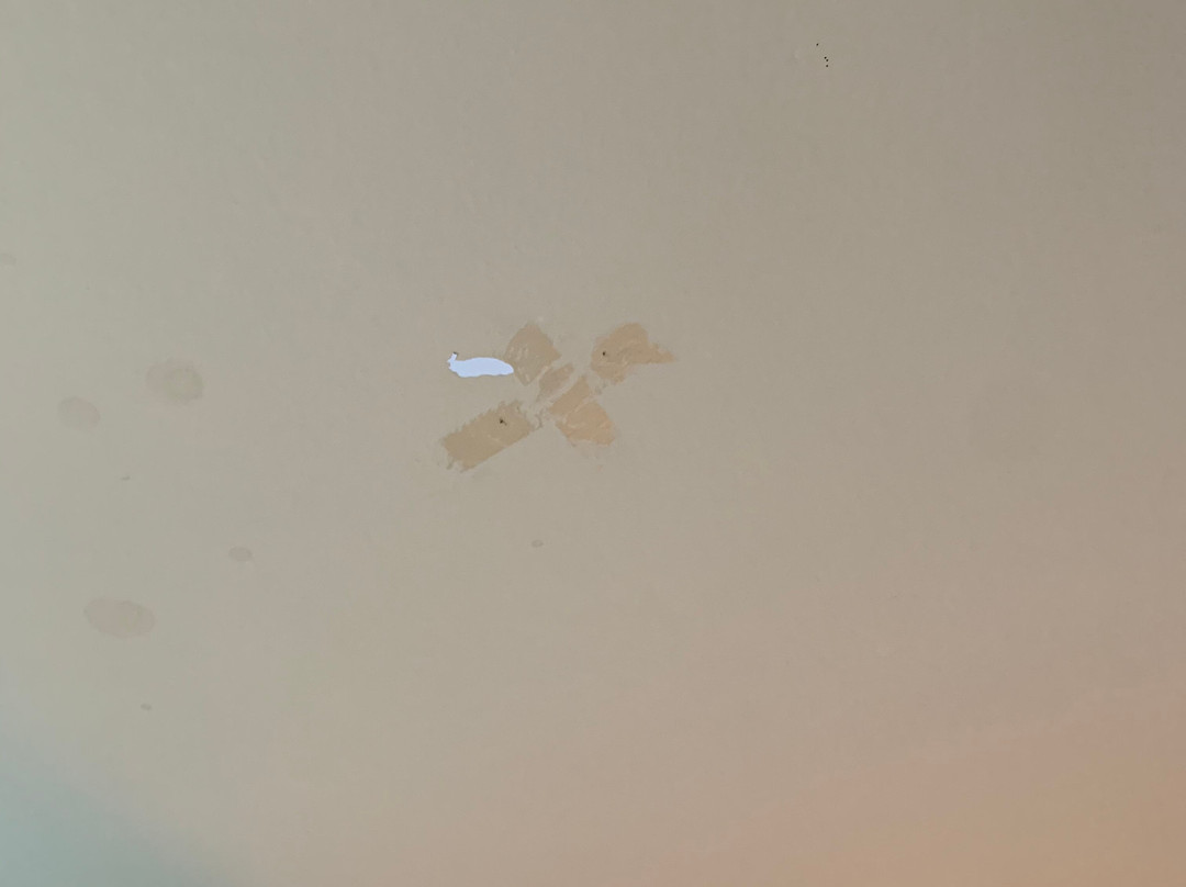 帝国户撒酒店主图