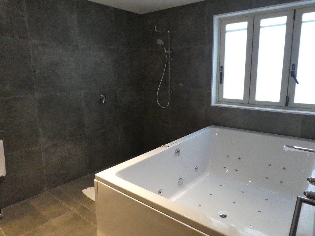 富豪棕榈五星级城市度假酒店主图