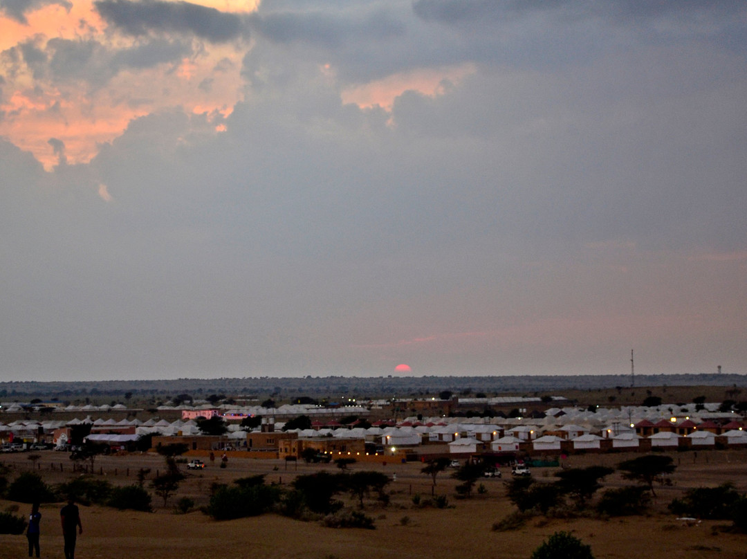Sam Sand Dunes-Kanoi必去景点