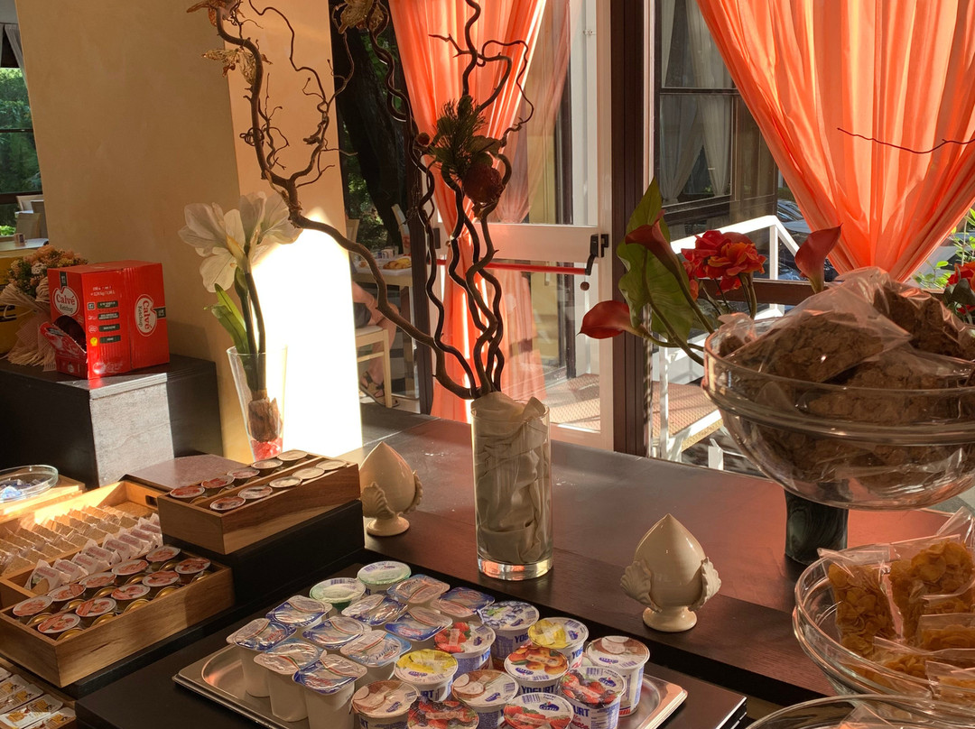 Hotel Augustus Riccione主图