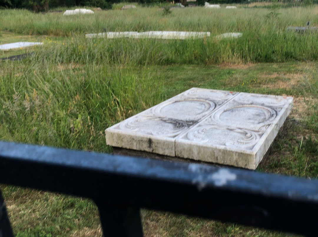 Beth Haim Jewish Cemetery景点图片