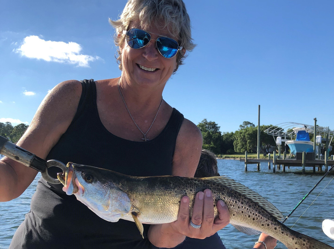 Navarre Beach Inshore Charters-纳瓦拉必去景点