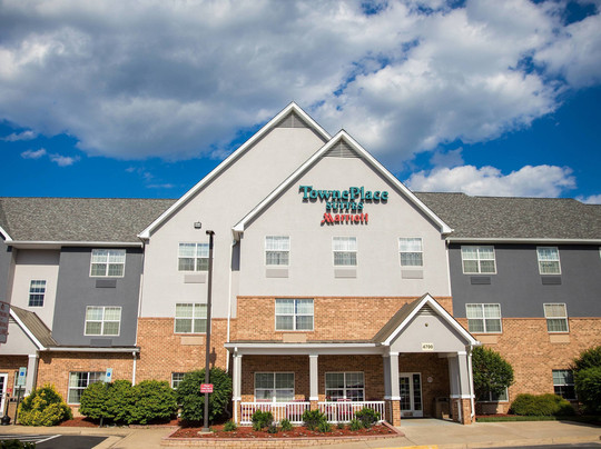 Towneplace Suites Fredericksburg主图